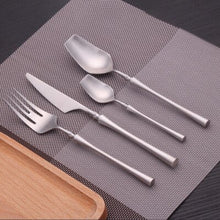 Load image into Gallery viewer, Luxurious gold portable cutlery sets
